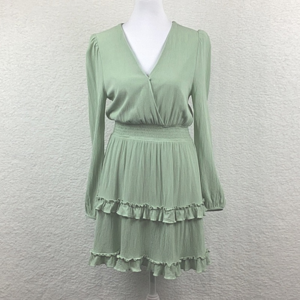 Altar’d State Women’s Size Medium Mini Dress.